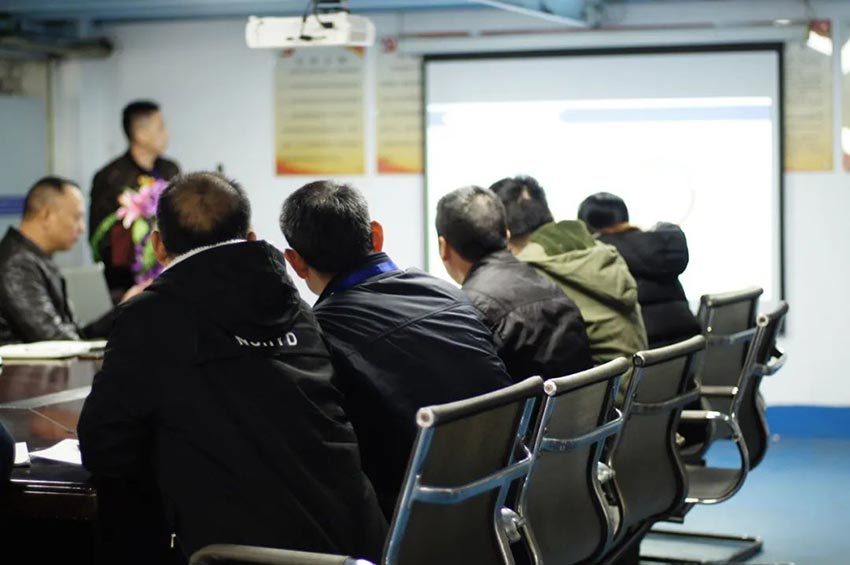 萬(wàn)達(dá)業(yè)研發(fā)、生產(chǎn)2020年度工作總結(jié)暨2021年度工作計(jì)劃專題會(huì)議